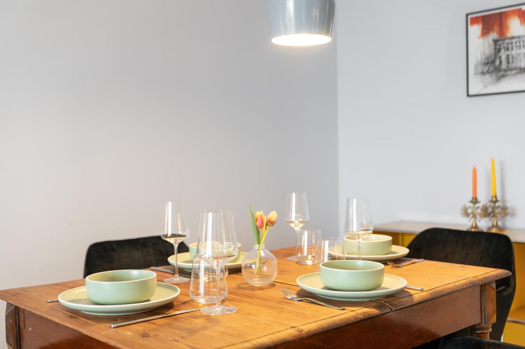 Cls Zentrale City-Wohnung In Hamburg Mit E-Laden Und Tiefgarage, Grosser Balkon, Blick Ueber Hamburg, Parkplatz, Cafe Im Haus, Bushaltestelle Direkt Gegenueber, Flex Check In Exterior photo