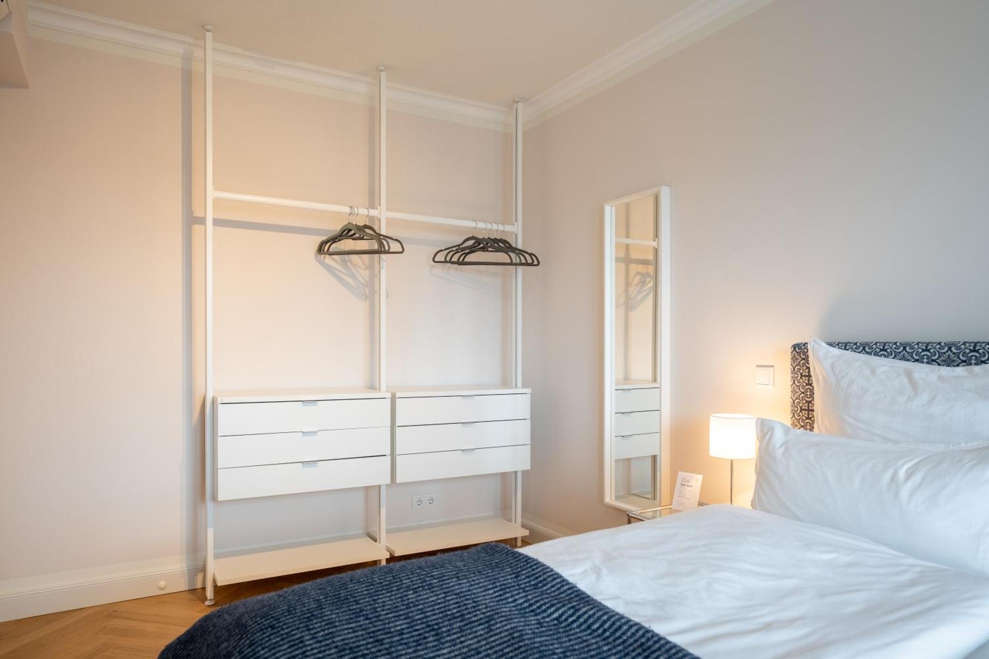 Cls Zentrale City-Wohnung In Hamburg Mit E-Laden Und Tiefgarage, Grosser Balkon, Blick Ueber Hamburg, Parkplatz, Cafe Im Haus, Bushaltestelle Direkt Gegenueber, Flex Check In Exterior photo