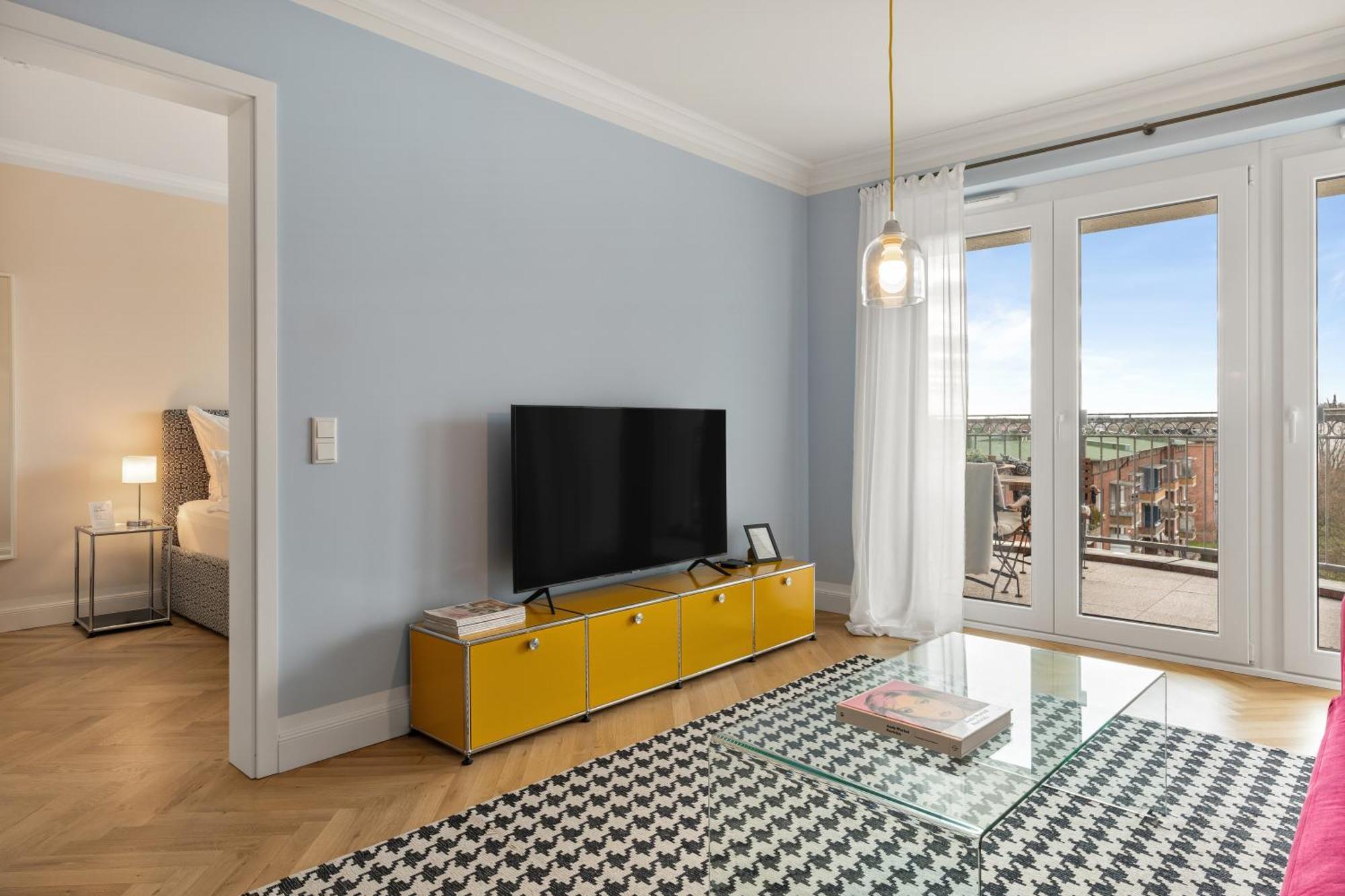 Cls Zentrale City-Wohnung In Hamburg Mit E-Laden Und Tiefgarage, Grosser Balkon, Blick Ueber Hamburg, Parkplatz, Cafe Im Haus, Bushaltestelle Direkt Gegenueber, Flex Check In Exterior photo